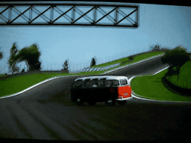 Cálculo de velocidade para curva errado. Combi do video Gran Turismo V Crashes.