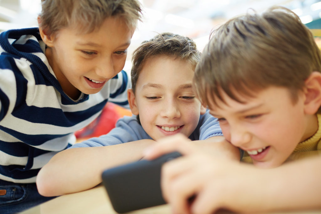 celular nas escolas