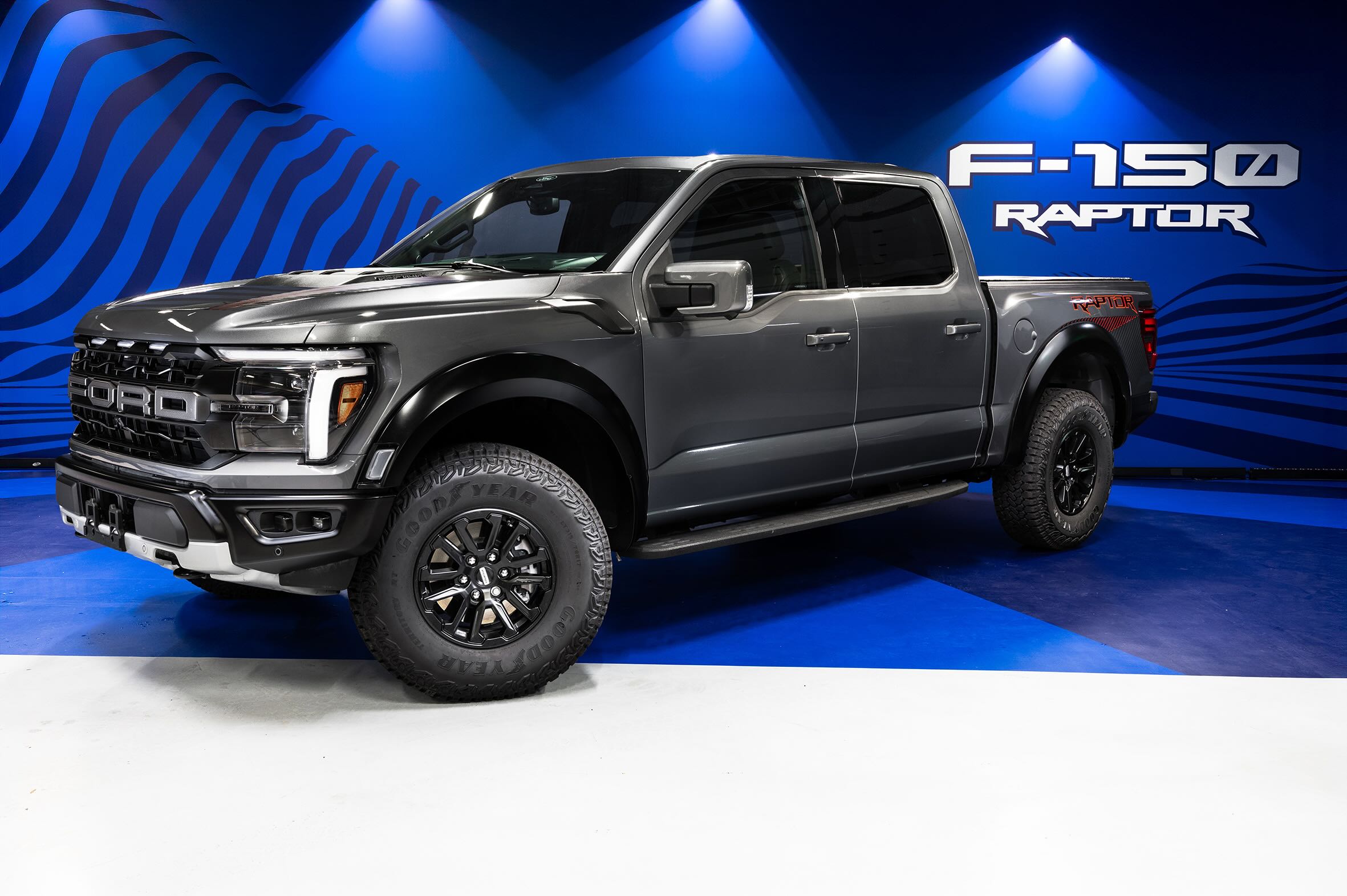 Ford prepara chegada da F-150 Raptor e do novo Mustang GT Performance ao Brasil